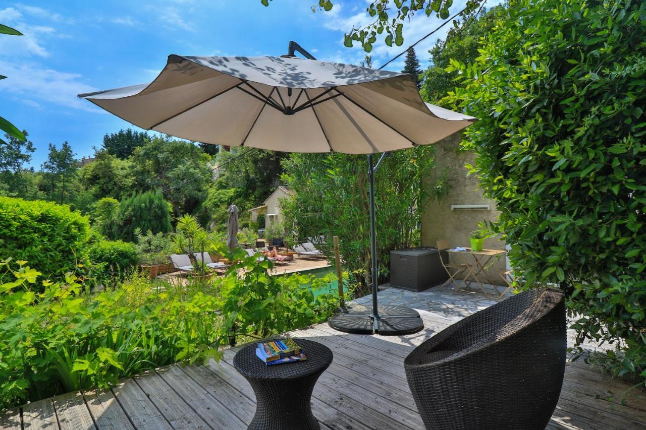 Le Mazet De Tourrettes Bed and Breakfast Buitenkant foto