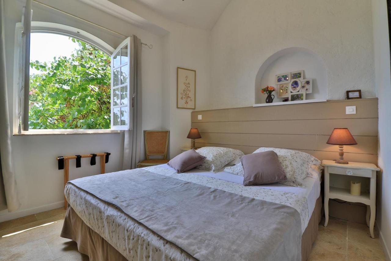 Le Mazet De Tourrettes Bed and Breakfast Buitenkant foto