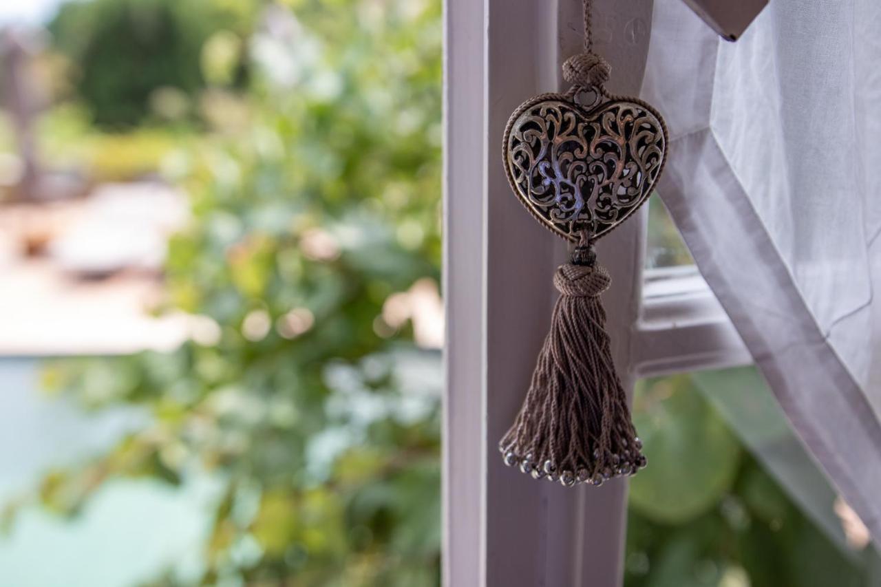 Le Mazet De Tourrettes Bed and Breakfast Buitenkant foto