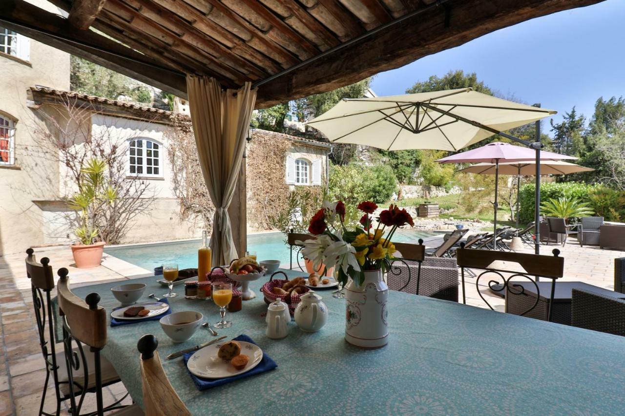Le Mazet De Tourrettes Bed and Breakfast Buitenkant foto